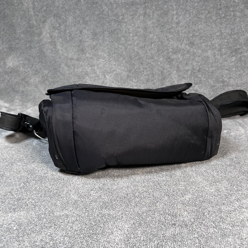 Pacsafe Messenger Bag Black Anti-Theft Crossbody Travel Shoulder Bag - Picture 7 of 16